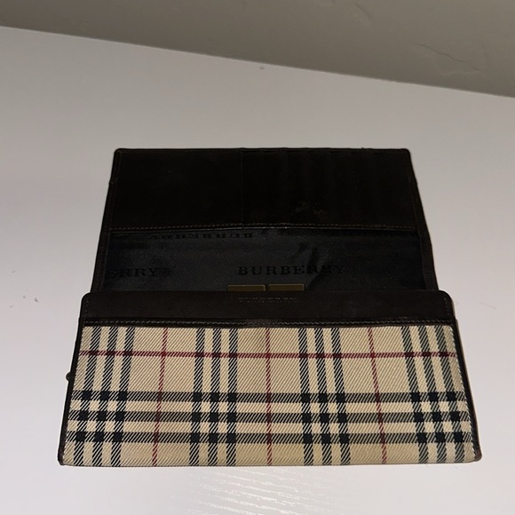 Burberry Novacheck Brown Leather Kiss-lock Bifold Wallet Preppy Luxury Wallet - Picture 3 of 11